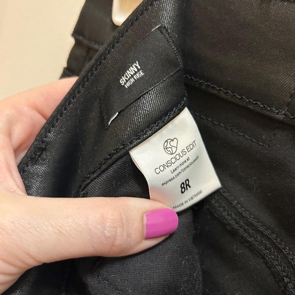 Express Jet Black Faux Leather Trousers. Size 8 - Picture 4 of 6